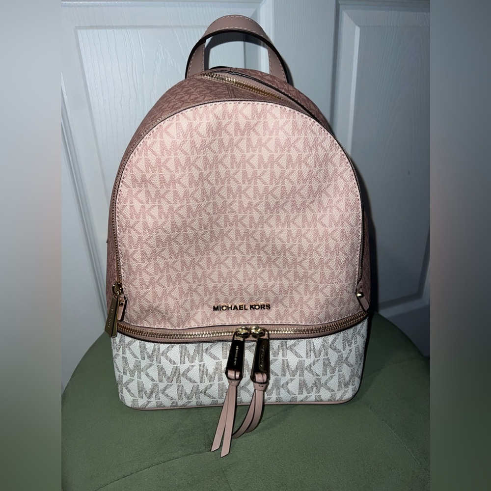 Micheal Kors Rhea medium backpack ballet multi color